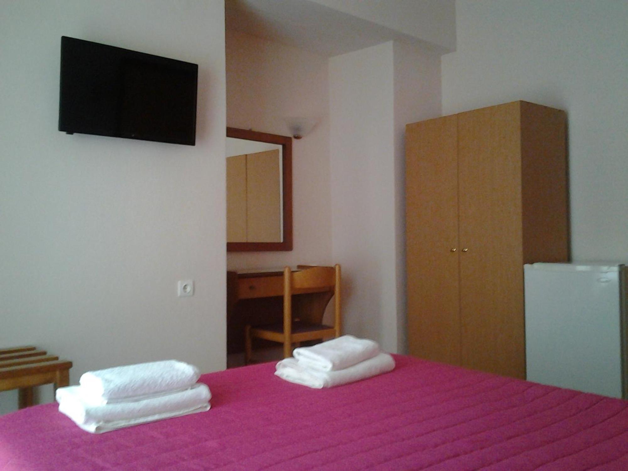Lidra Hotel Korinos Luaran gambar