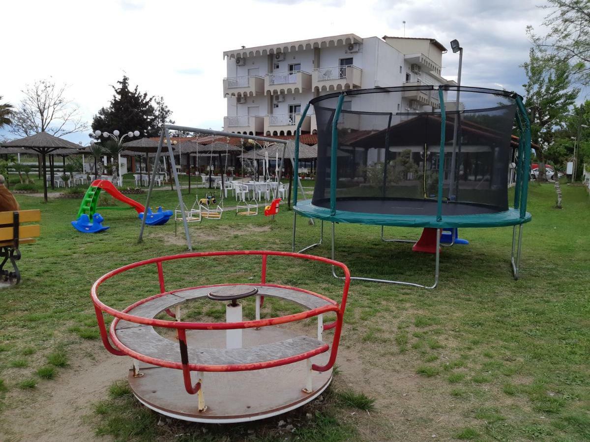 Lidra Hotel Korinos Luaran gambar